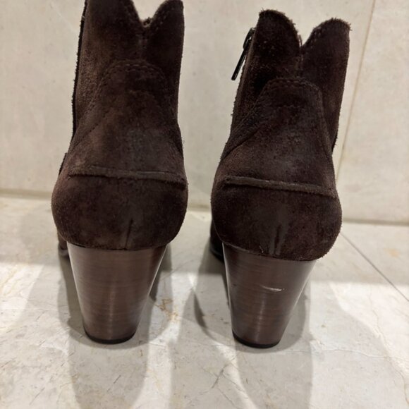 Frye Renee Seam Short ankle boots in brown oiled suede– Size 8.5M - Picture 6 of 8